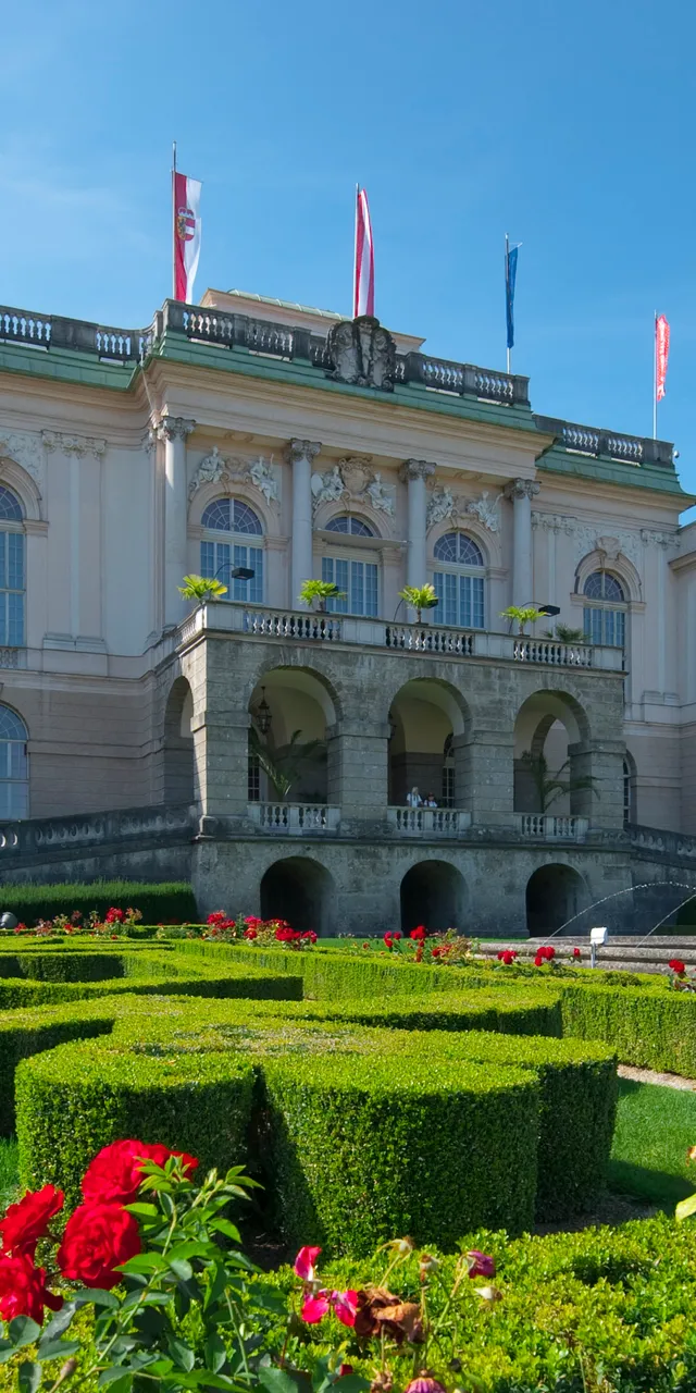 Schloss_Klessheim_03.jpg